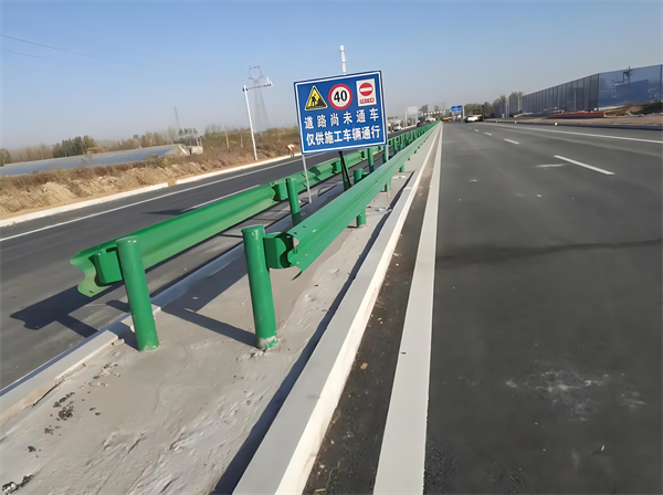 邵阳公路护栏守护安全横跨多个行业的应用